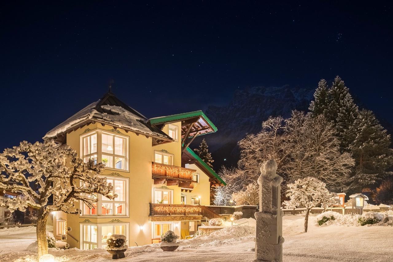 Ferienwohnungen Jaegerheim & Jaegerhaus Ehrwald Exterior foto